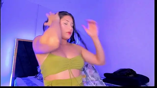 VioletaSanchez24 online show from 06.19.26