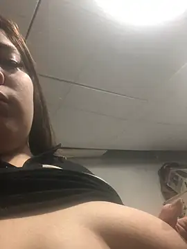 alexaparedes00 online show from 06.26.26