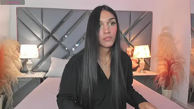 Snapshot of MadisonHerrera chatting on 06.17.26 MadisonHerrera online show from 06.17.26