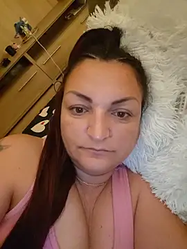 LunaMoonlira online show from 06.19.26
