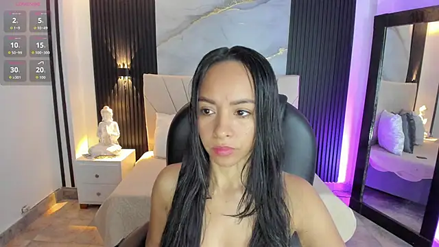 Selene-Diior online show from 07.05.26