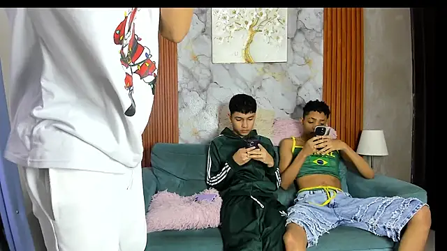 Snapshot of TWINKS_BOYSX chatting on 07.14.26 TWINKS BOYSX online show from 07.14.26