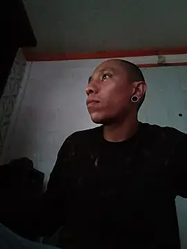 Snapshot of WedgingClinker chatting on 07.27.26 WedgingClinker online show from 07.27.26