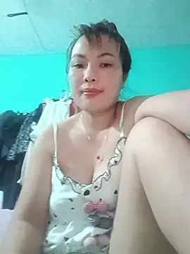 Snapshot of MUNMUN2K5 chatting on 07.28.26 MUNMUN2K5 online show from 07.28.26