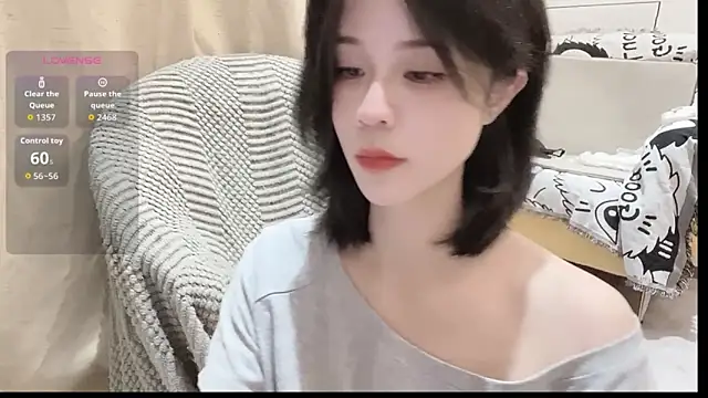 Snapshot of serenity_G chatting on 08.03.26 serenity G online show from 08.03.26
