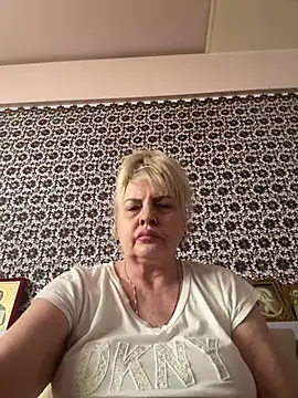 Snapshot of AnastasiaGrey777 chatting on 06.14.26 AnastasiaGrey777 online show from 06.14.26