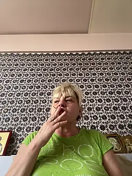 Snapshot of AnastasiaGrey777 chatting on 06.17.26 AnastasiaGrey777 online show from 06.17.26