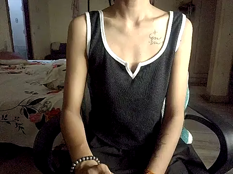 Snapshot of Sexyrossy7 chatting on 05.29.26 Sexyrossy7 online show from 05.29.26