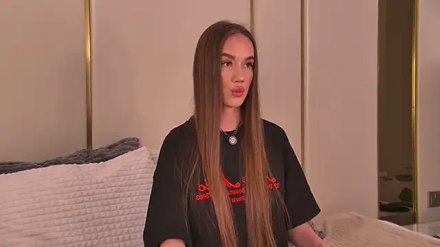 Jasmin Glow online show from 06.25.26