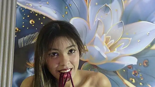 ELLIEPARKER CR online show from 08.02.26