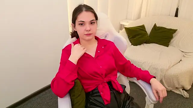 Snapshot of Sindell_cryell chatting on 05.23.26 Sindell cryell online show from 05.23.26