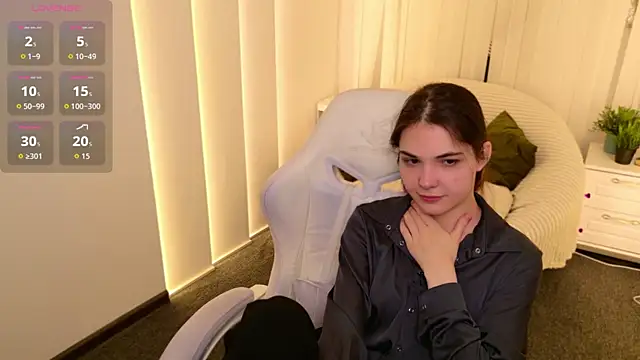 Snapshot of Sindell_cryell chatting on 06.01.26 Sindell cryell online show from 06.01.26