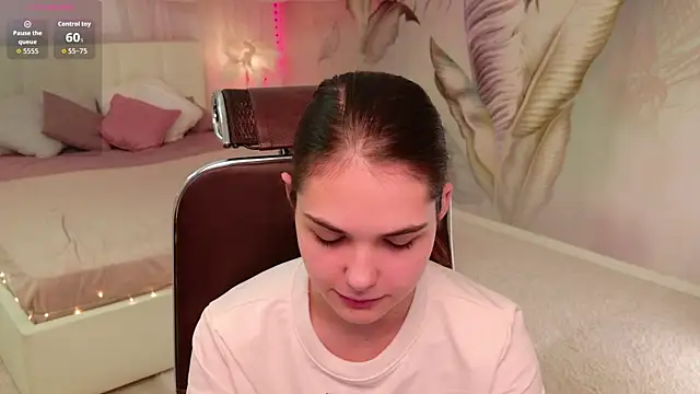 Snapshot of Sindell_cryell chatting on 07.21.26 Sindell cryell online show from 07.21.26