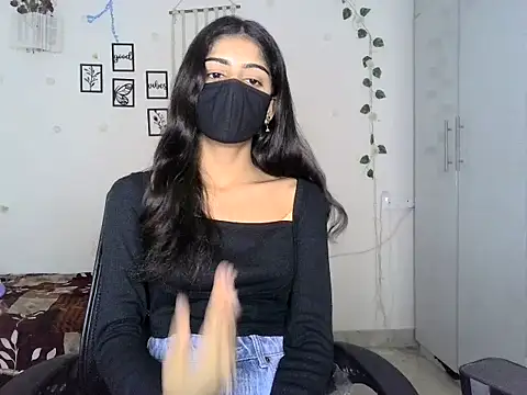 Snapshot of SASSY__BABY_ chatting on 06.22.26 SASSY BABY online show from 06.22.26