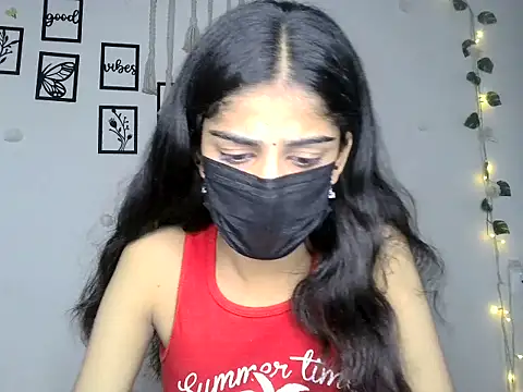 Snapshot of SASSY__BABY_ chatting on 07.04.26 SASSY BABY online show from 07.04.26