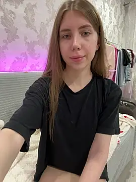 Snapshot of EvaAkiins chatting on 06.02.26 EvaAkiins online show from 06.02.26