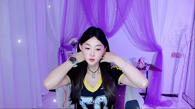 Tili Lucky online show from 07.17.26