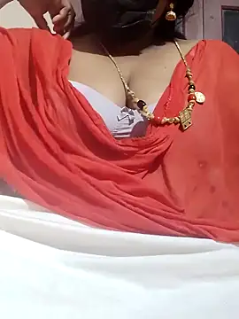 Snapshot of tamilkavitha123 chatting on 05.24.26 tamilkavitha123 online show from 05.24.26