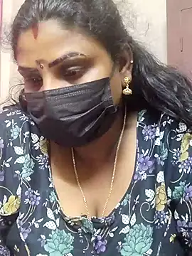 Snapshot of tamilkavitha123 chatting on 07.20.26 tamilkavitha123 online show from 07.20.26