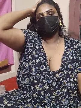 Snapshot of tamilkavitha123 chatting on 07.30.26 tamilkavitha123 online show from 07.30.26