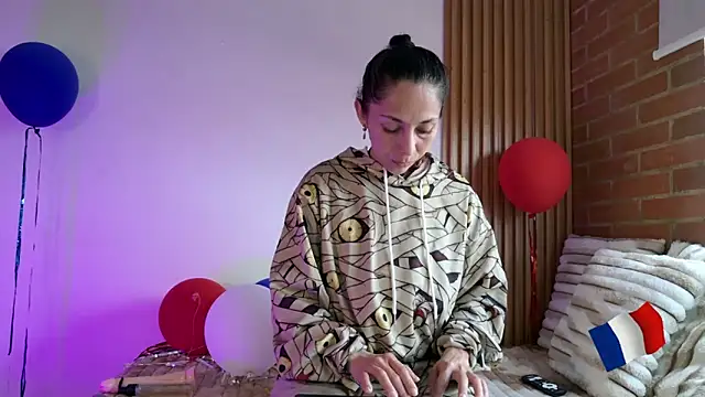alissonandree online show from 07.10.26