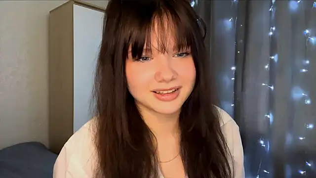 Snapshot of EmilyMercurial chatting on 06.12.26 EmilyMercurial online show from 06.12.26