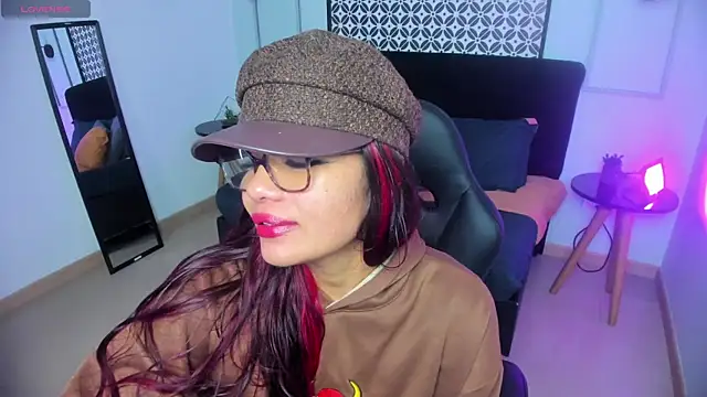 amelie furtado online show from 06.23.26