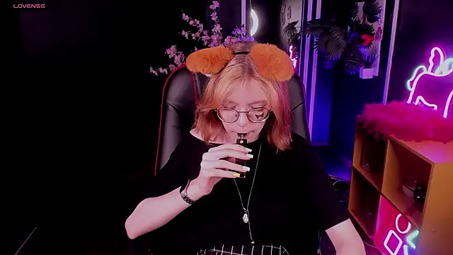 FoxxyyPolly online show from 06.14.26