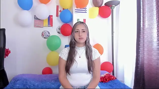 marithorner  online show from 06.16.26
