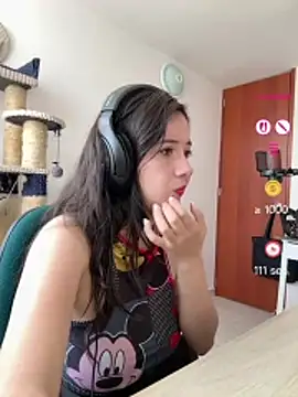 Annie loveer online show from 07.01.26