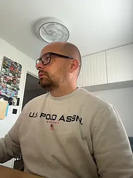 NakedAndrewHot online show from 06.08.26