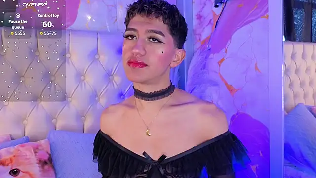 Luna Sissy  online show from 06.26.26