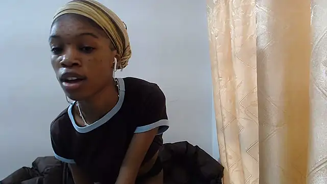 PetiteBarbie 05 online show from 06.25.26