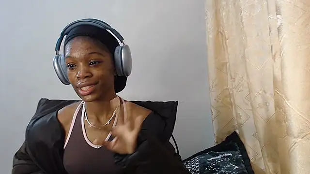 PetiteBarbie 05 online show from 07.23.26