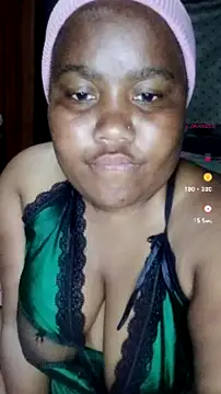 Snapshot of ChubbyMidgetxxx19 chatting on 07.09.26 ChubbyMidgetxxx19 online show from 07.09.26