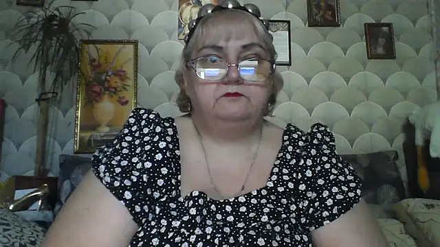 MarinaFarina53 online show from 06.25.26