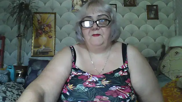 MarinaFarina53 online show from 06.30.26