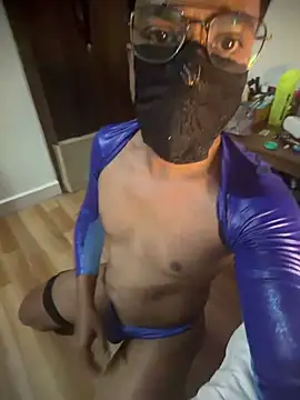 hunkymodel online show from 05.09.26
