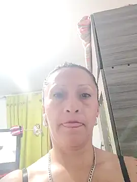 Snapshot of Vely_ chatting on 06.14.26 Vely online show from 06.14.26