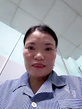 Snapshot of -Trici- chatting on 06.01.26 -Trici- online show from 06.01.26