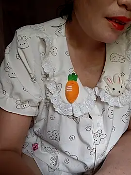 Snapshot of -Trici- chatting on 07.14.26 -Trici- online show from 07.14.26