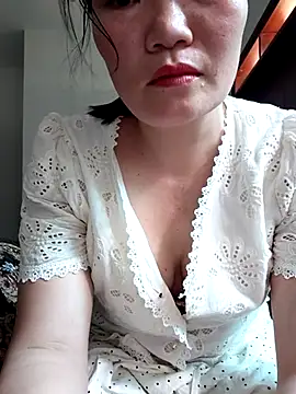 Snapshot of -Trici- chatting on 07.18.26 -Trici- online show from 07.18.26
