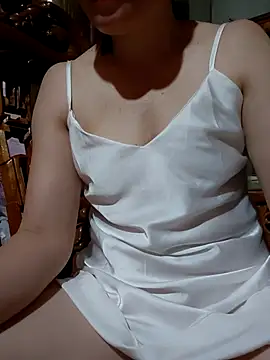 Snapshot of -Trici- chatting on 07.28.26 -Trici- online show from 07.28.26
