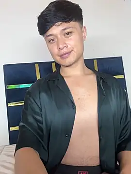 Toyboyy16 online show from 05.12.26