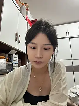 cuteluky18 online show from 05.15.26