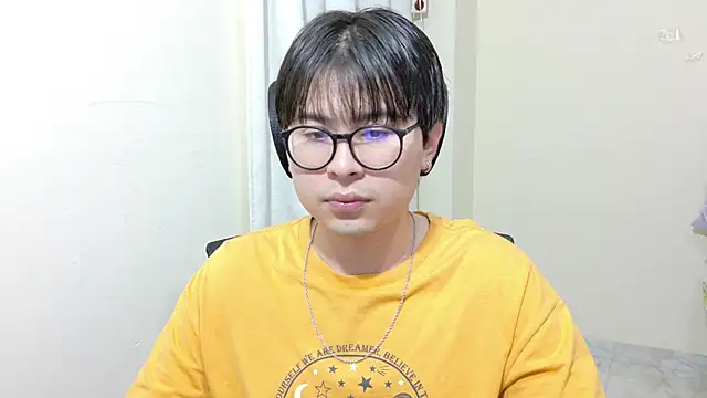 Snapshot of kuromi_boy chatting on 06.15.26 kuromi boy online show from 06.15.26