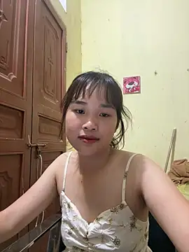 Lili 019 online show from 05.13.26