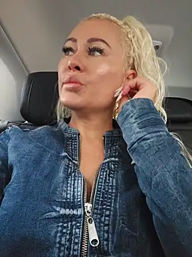 MILFBARBY online show from 09.30.25