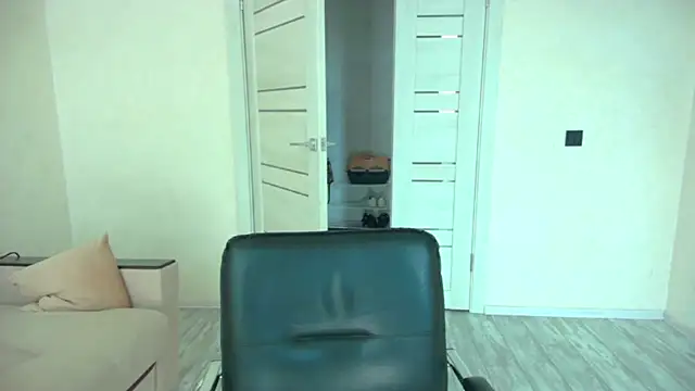 DarkxFoxy online show from 08.04.26