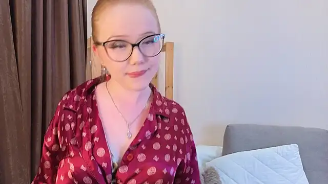 KarlaPasey online show from 06.25.26